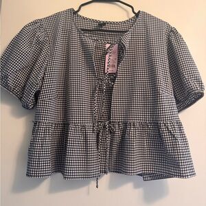 NWT Gingham Tie-Front Peplum Top - Black & White